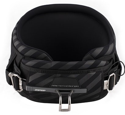 ws zadni strana shield 2022